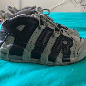 worn for an hr size 4 women